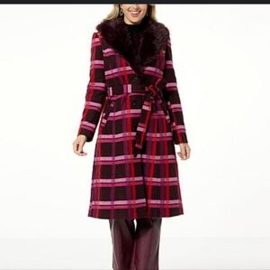 Women's kathy Ireland plaid coat